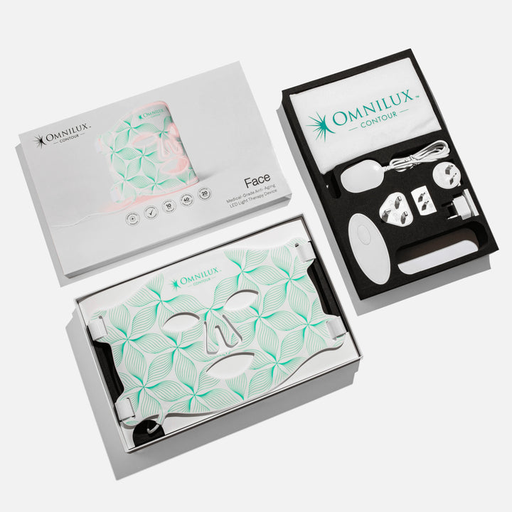 Omnilux Contour Face – Sandra Velandia